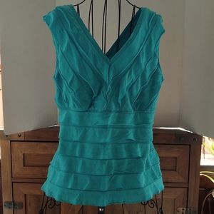 New Directions Petite Medium Sleeveless Blouse